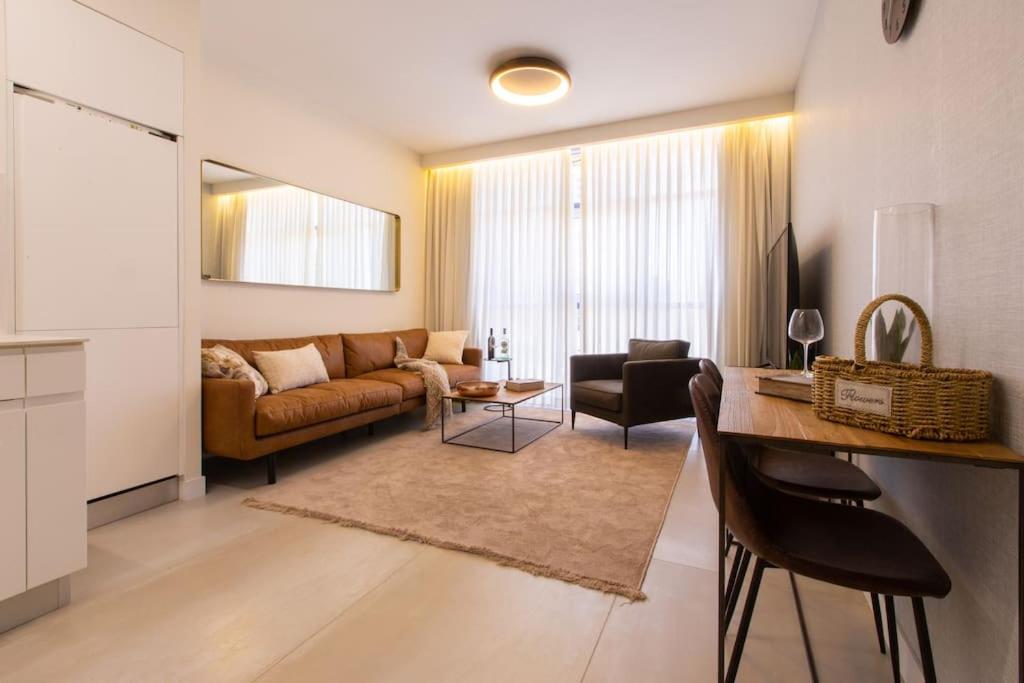 Hotel · Aphrodite Suite, Ashkelon
