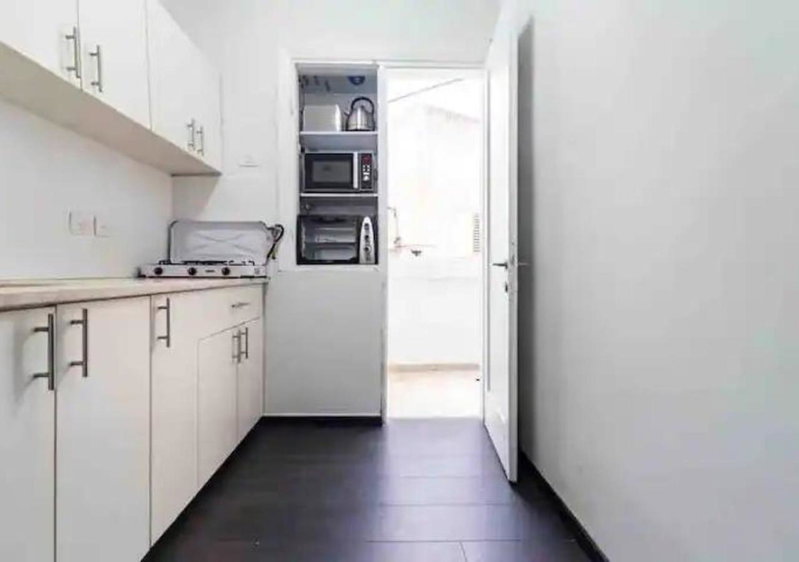 NEW! 2 BD Premium Beach house W/large balcony, Tel Aviv, Israel