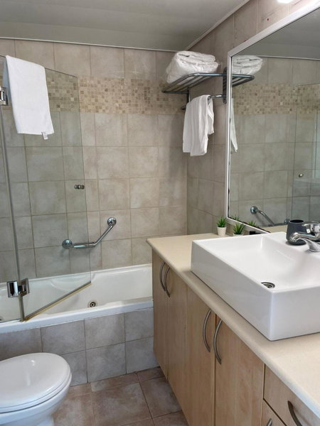 Oceanus apartment hotel, Herzliya, Израиль