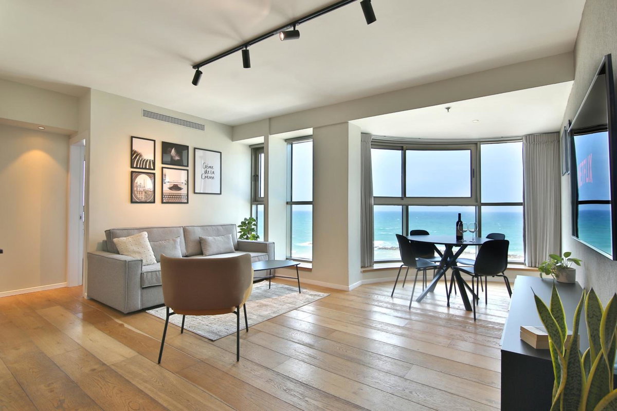Luxury Suites by Notaly Ariel - Carmel Beach, Israel