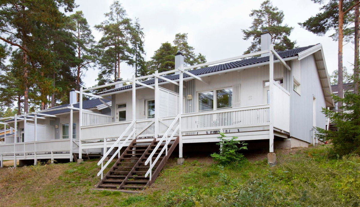 Hotel · Holiday Club Airisto Apartments, Vaestaboland