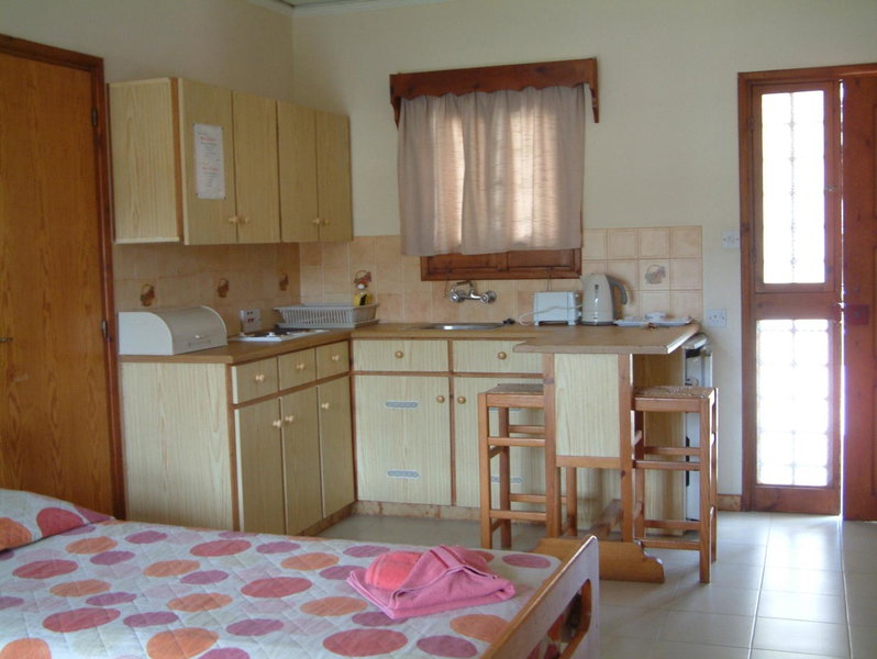 Pelekanos Apartments, Kato Polemidia, Cyprus