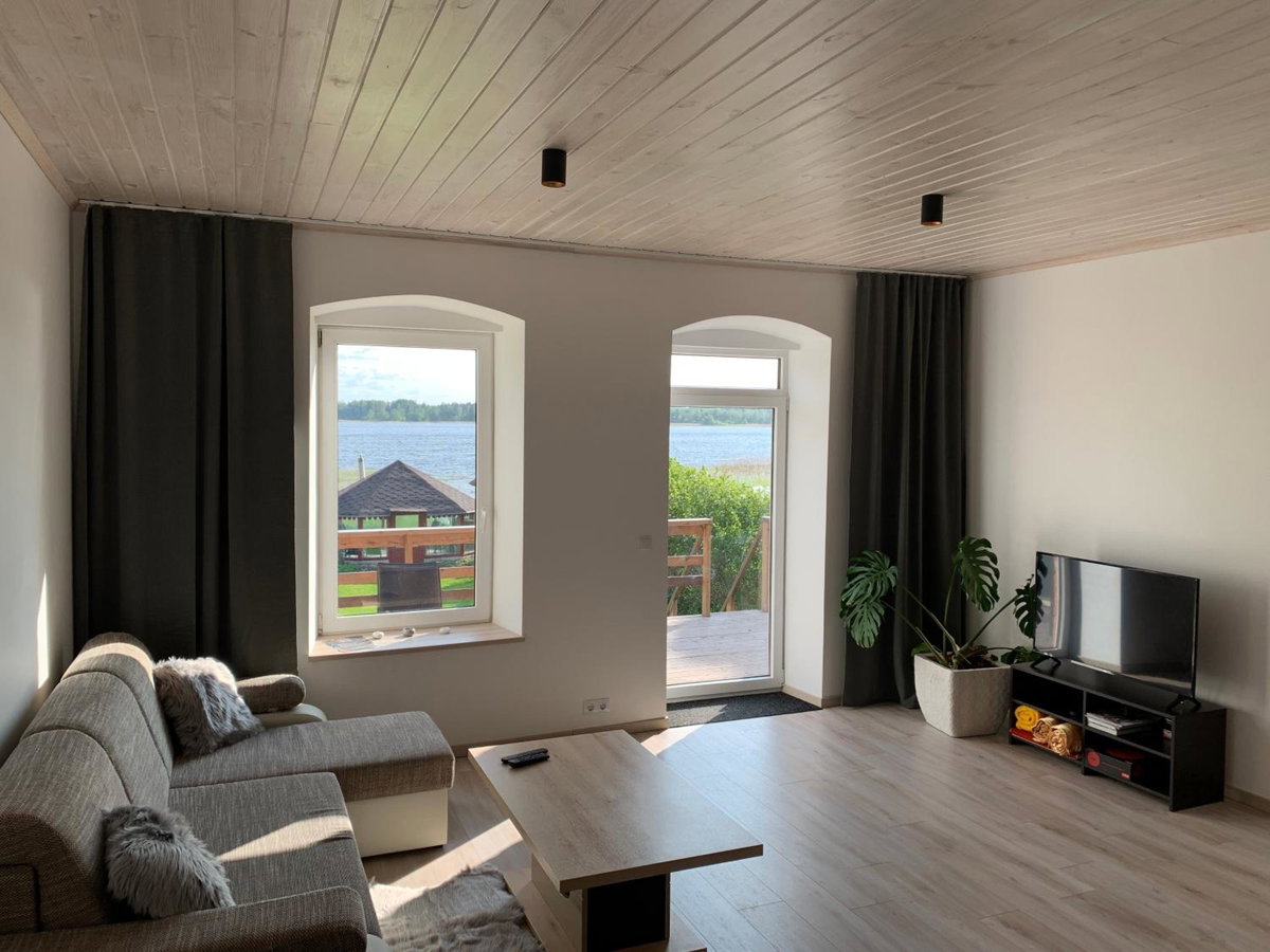 TaaliHomes Kuremaa ridaelamu järve kaldal - saun hinnas, Estonia
