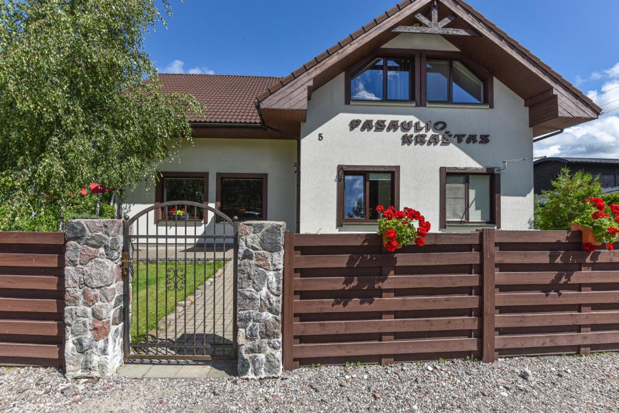 Guest House Pasaulio Krastas, Palanga, Литва