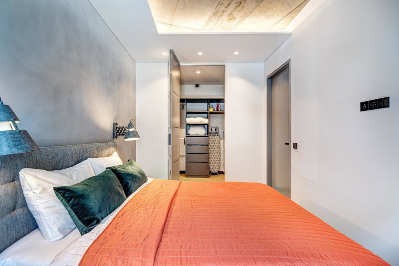 HaPPy Inn Presidential, Self check-in, Parking in the underground garage, Vilnius, Lithuania
