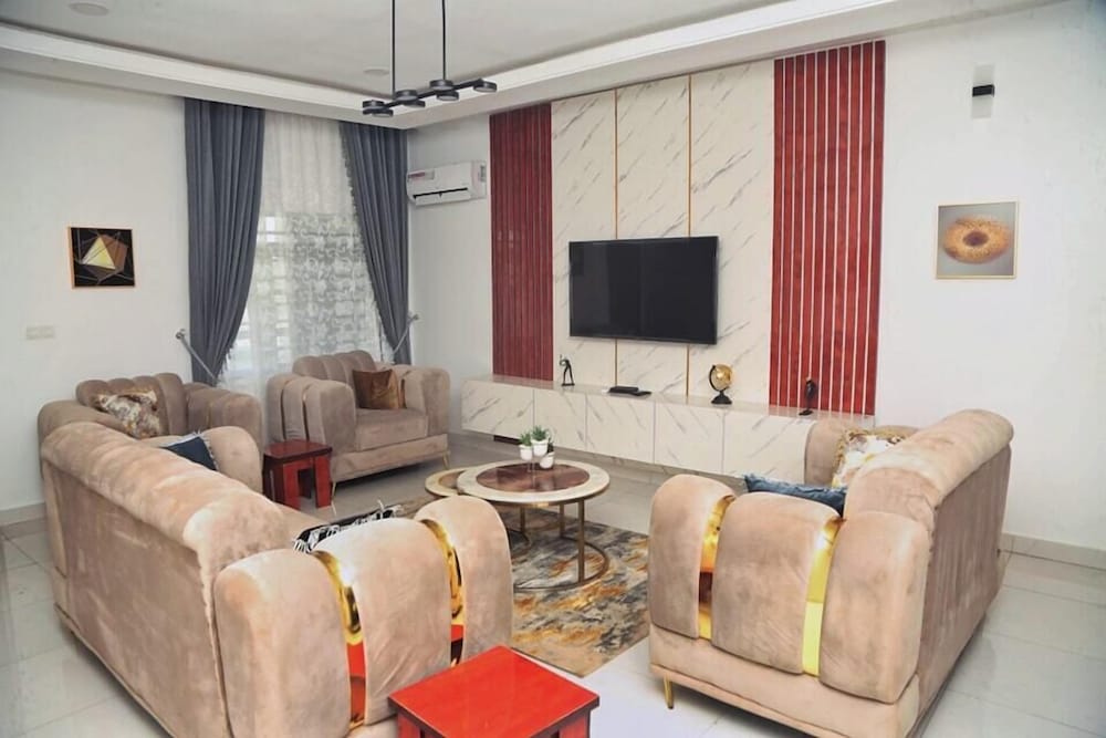 Lushville Hotel and Suites, Nigeria