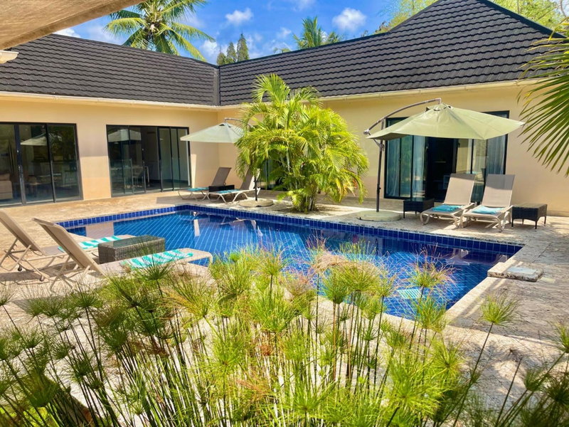 Grand Amber Villa, Diani Beach, Kenya