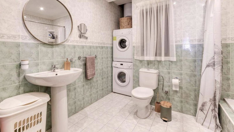 Lovely apartment next to the beach, St Paul's Bay, Malta