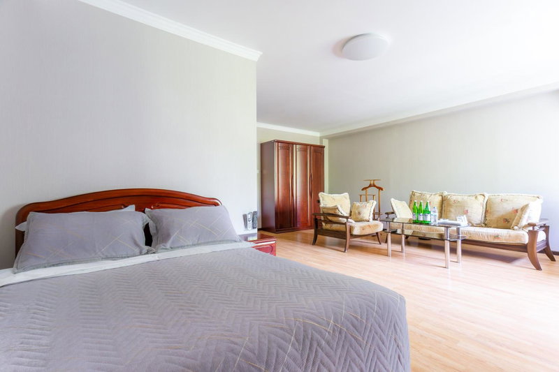 Central Asi̇a Hotel, Tashkent, Uzbekistan