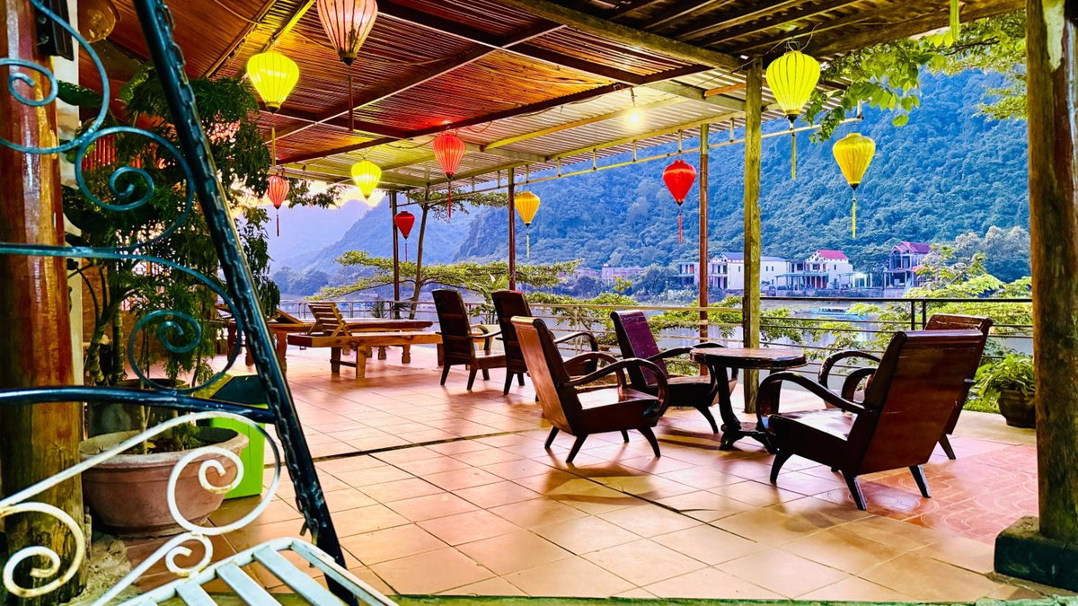 Hotel · Phong Nha Coco Riverside, Phong Nha