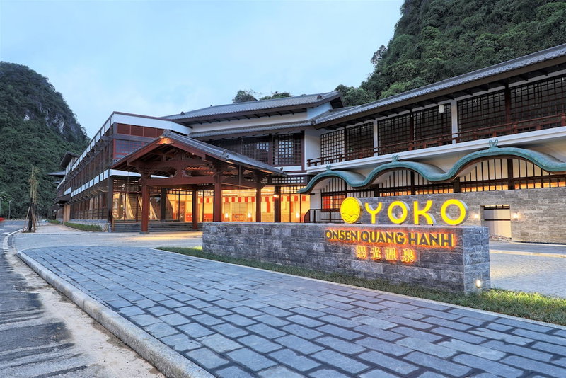 Yoko Onsen Quang Hanh, Cam Pha, Vietnam