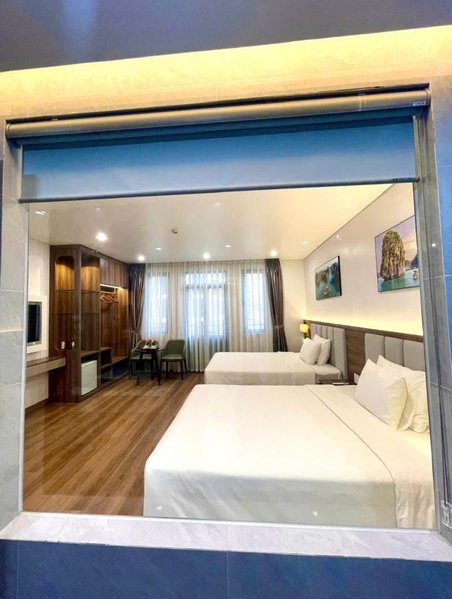Central Halong Hotel, Ha Long, Vietnam