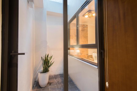 22housing Hotel & Apartment 81 Linh Lang, Hà Nội, Việt Nam
