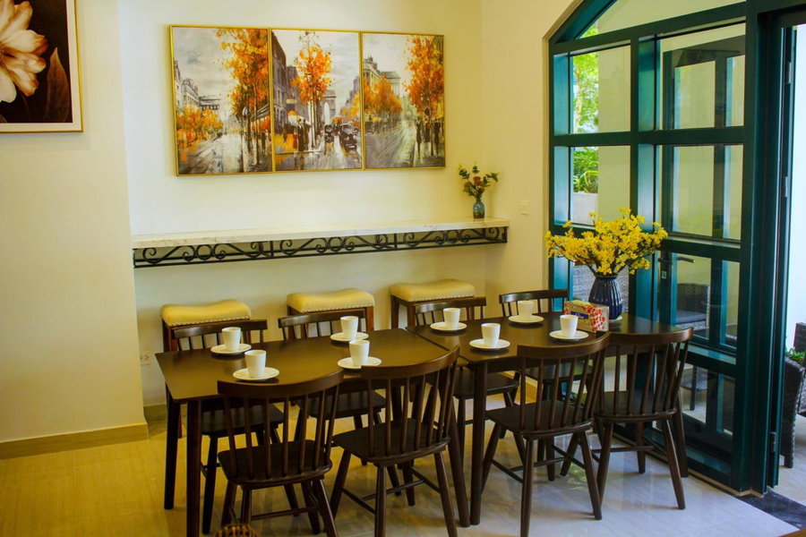 Elene Phu Quoc, Duong GJong, Vietnam