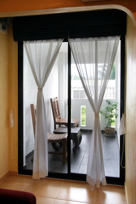 Karon Beach Pool Hotel, Ban Chalong, ประเทศไทย