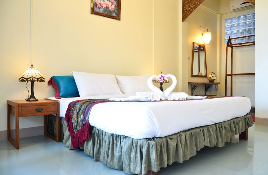 Bhuvarin Resort, Ko Chang, Thailand