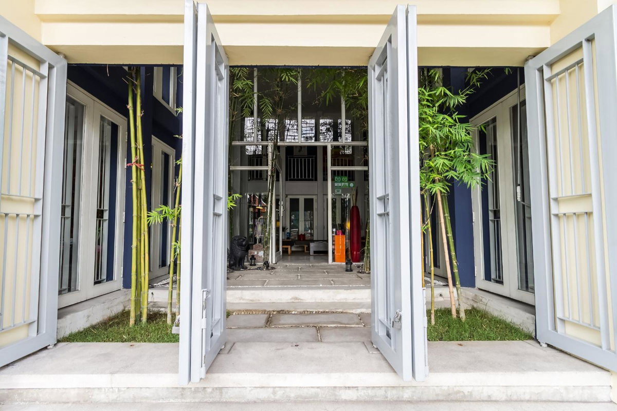 Hotel · Loogchoob Homestay, Bangkok