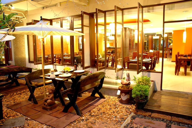 The Jomtien Twelve, พัทยา, ประเทศไทย