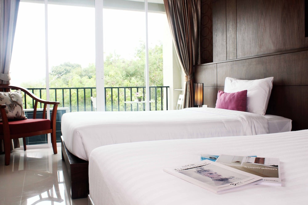 Lub Sbuy House, ประเทศไทย