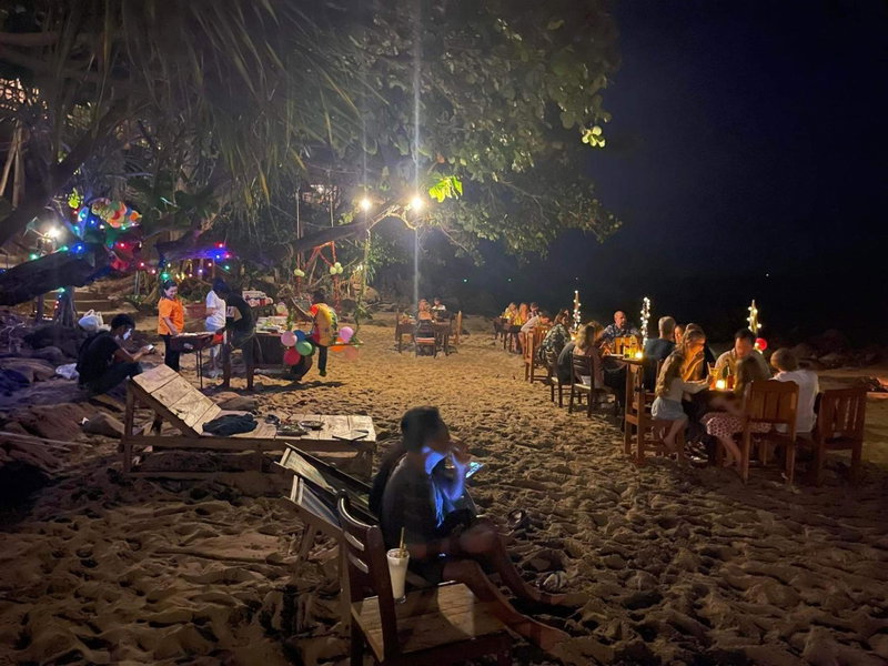 Jungle Hill Beach Bungalow, Ko Jum, Thailand