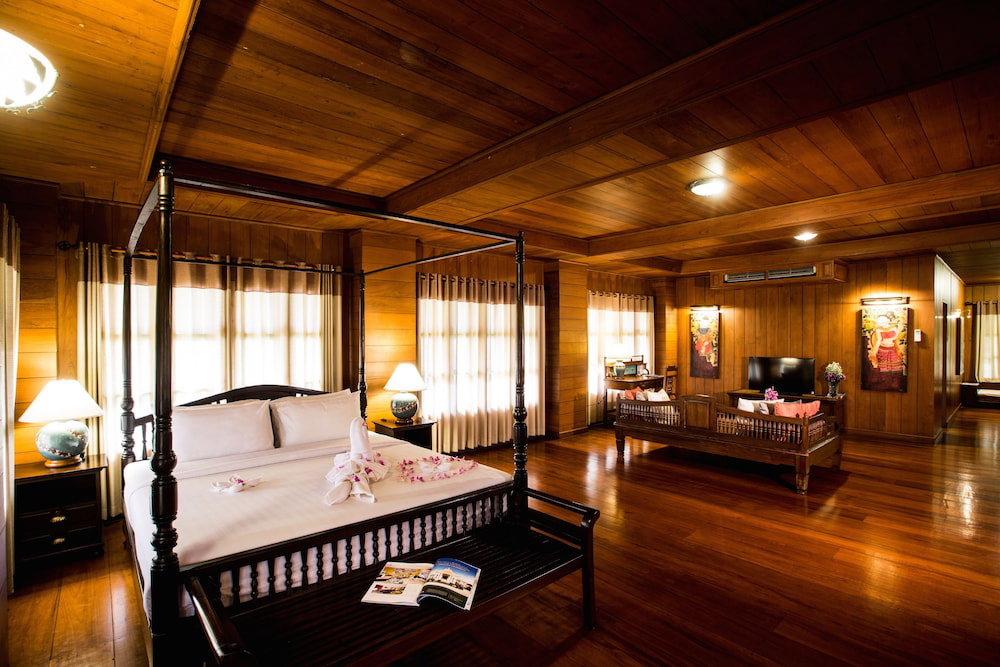 Ruen Come In, Thailand