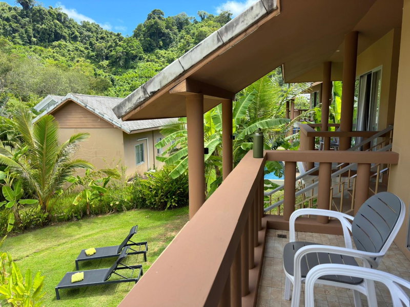 Sakoo Valley Naithon Beach, คาทุ, ประเทศไทย