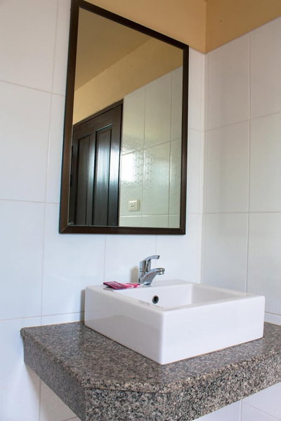 Starbeach Guest House, Kathu, Thailand