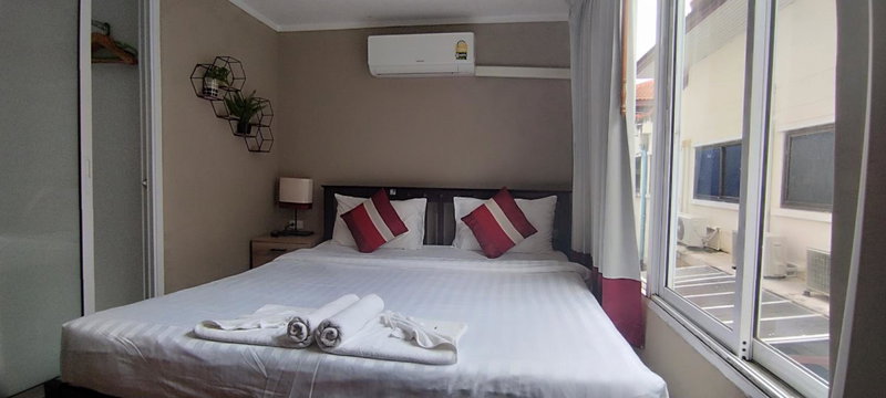 Kata Beach Studio Phuket, Ban Chalong, ประเทศไทย