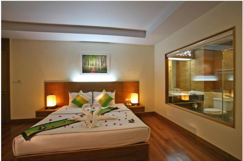 Baan Saikao Plaza Hotel & Service Apartment, Ko Chang, ประเทศไทย