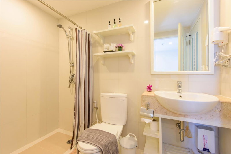 Sabai Sathorn Service Apartment, Маккасан, Таиланд
