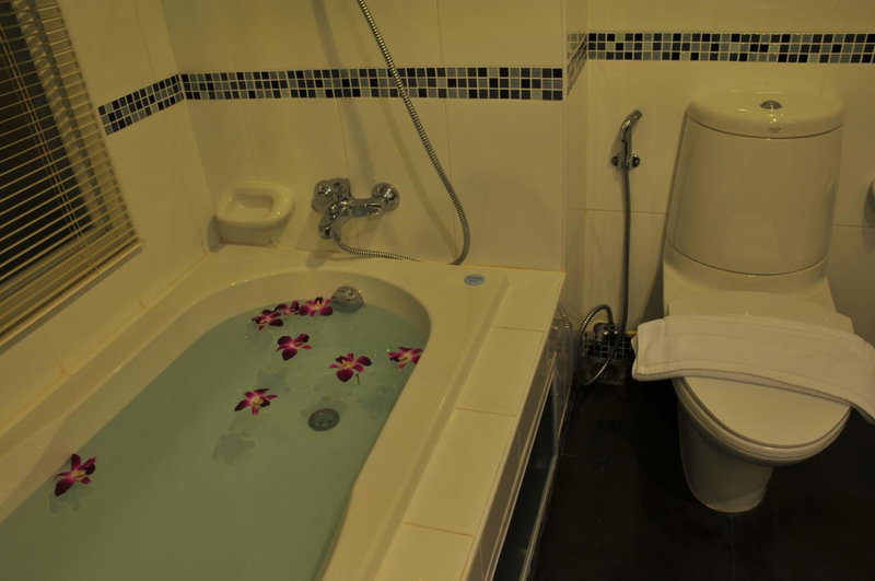 Boonjumnong Modern Apartment, Ko Samui, Thailand