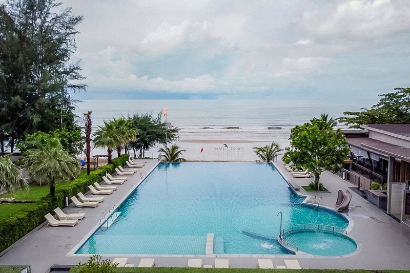 Sand Dunes Chaolao Beach Resort, Tha Mai, Thailand