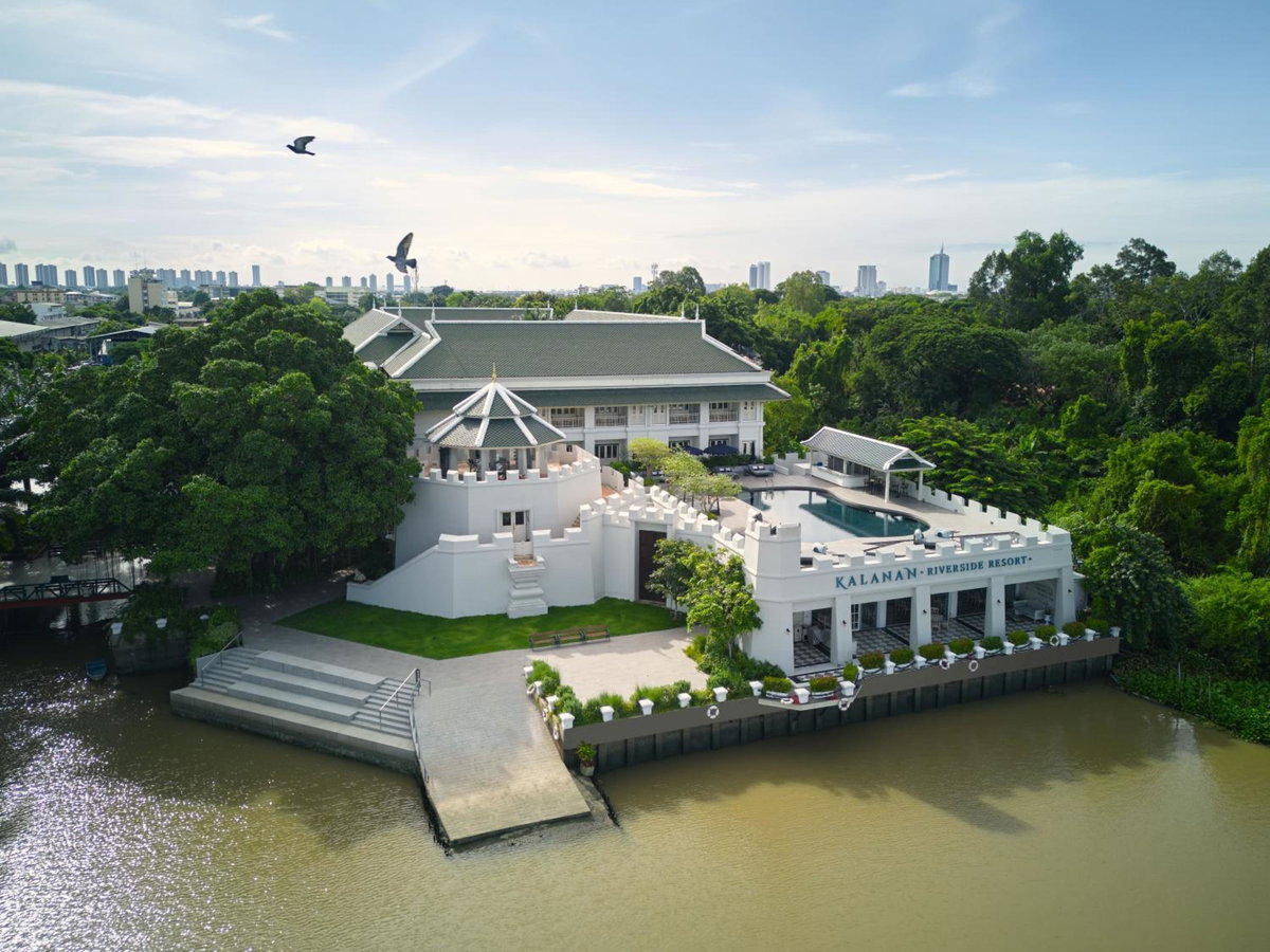 Hôtel · Kalanan Riverside Resort, Pak Kret