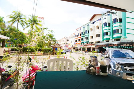 Hotel De Karon, Ban Chalong, ประเทศไทย