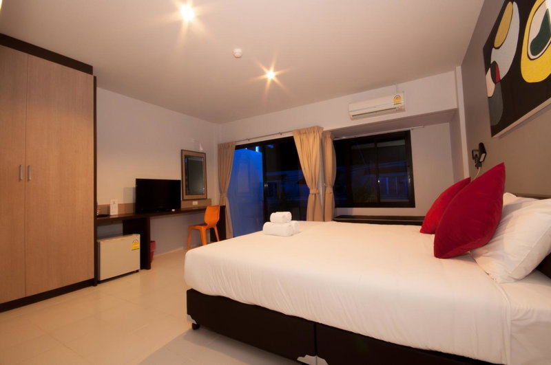 Chalong Sea Breeze, Chalong, Tailandia
