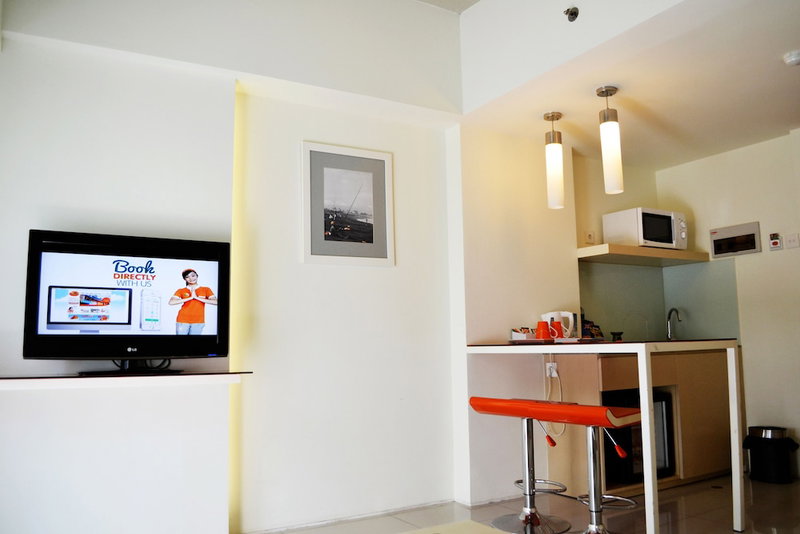 HARRIS Hotel & Residence Sunset Road Bali, Kuta, Indonesia