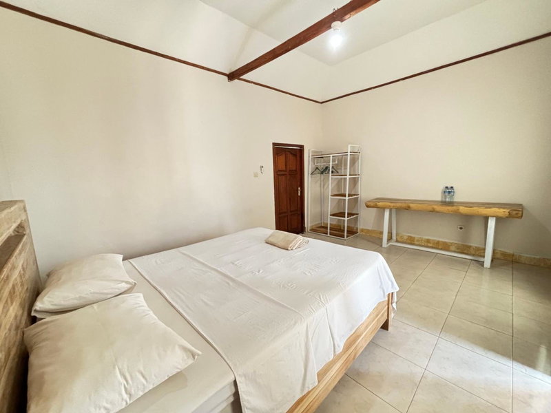 Krisna Bungalows and Restaurant, Mataram, Indonesia