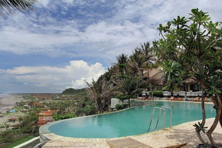 Queen Of The South Resort, Pundong, Indonesia