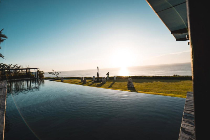 The Istana, Uluwatu, Indonesia