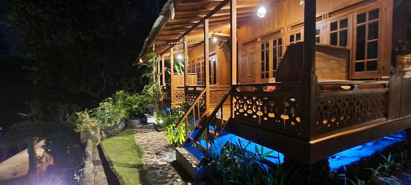 Avalon Ubud Castle & SPA, Ubud, Indonesia