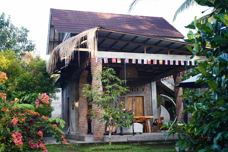 Al Sasaki, Selong, Indonesia
