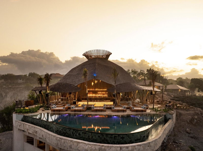 ARNA Suites and Ocean Lounge, Klungkung, Indonesia