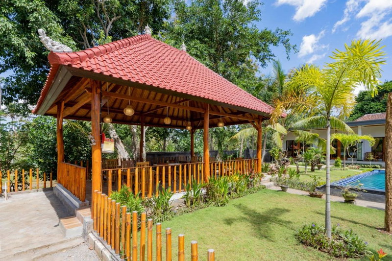Surya Maha Bungallo, Klungkung, Indonésie