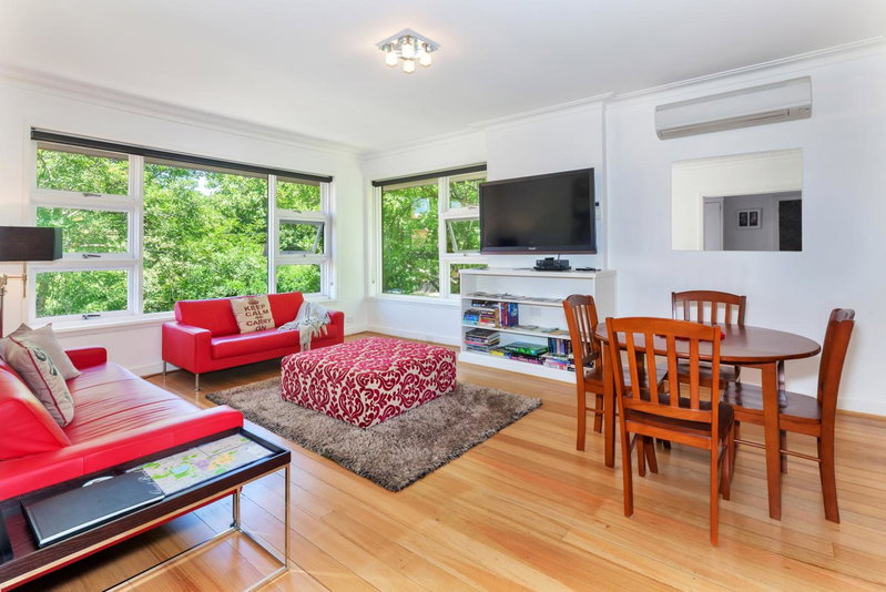 Lake Wendouree Luxury Apartments, Ballarat, Australia