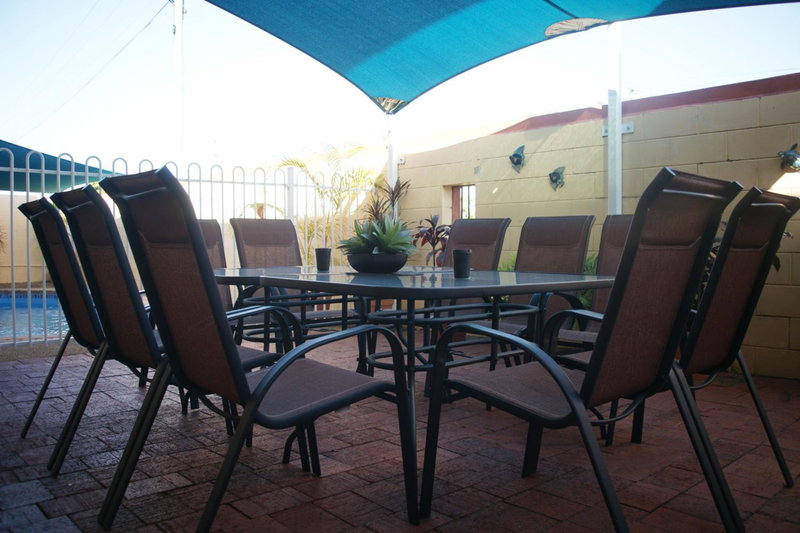 Cedar Lodge Motel, Kirwan, Australia