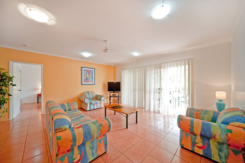 at Beach Court Holiday Villas, Cannonvale, Australien