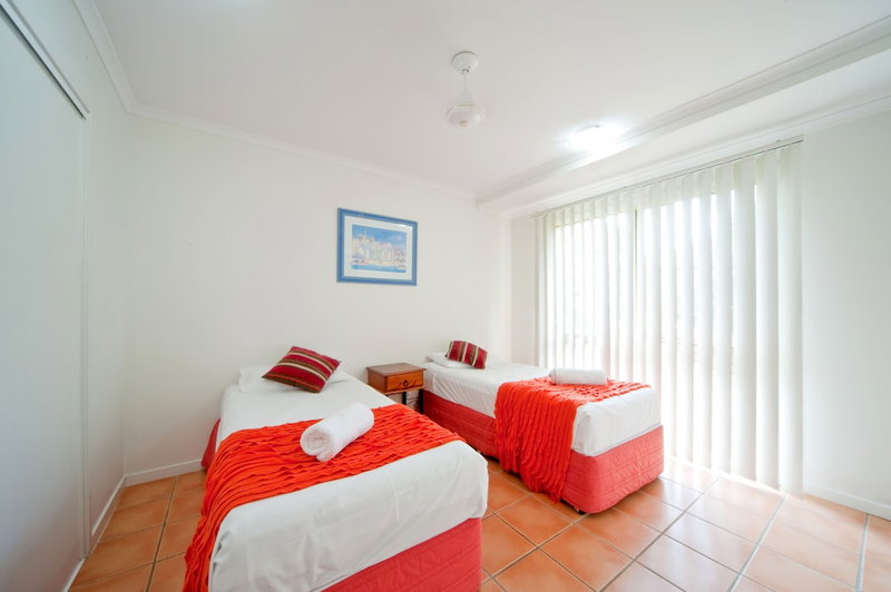 at Beach Court Holiday Villas, Cannonvale, Australien