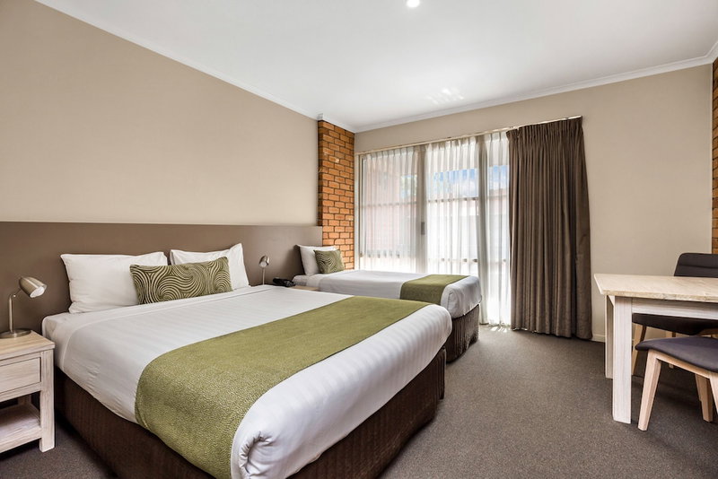 National Hotel Complex and Bendigo Central Apartments, Bendigo, Australia
