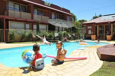 National Hotel Complex and Bendigo Central Apartments, Bendigo, Australia