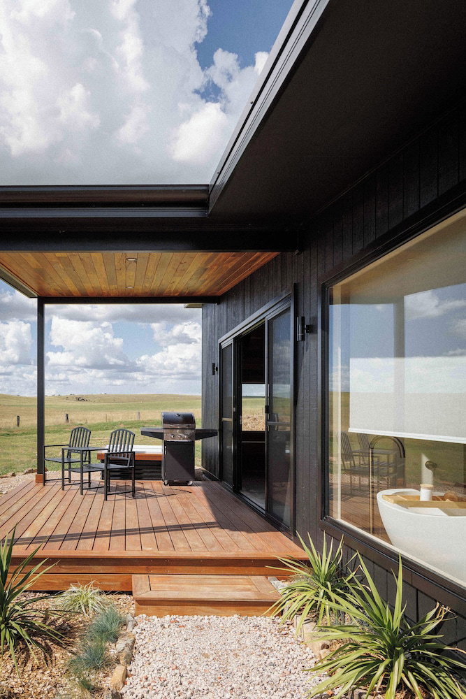 Rest at BoxGrove, Australia